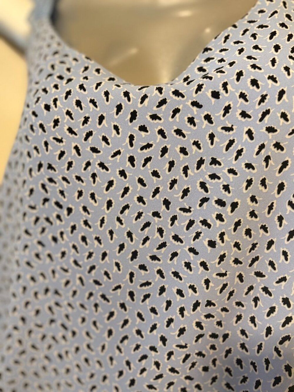 Nordstrom Blouse Size Medium - Picture 3 of 5